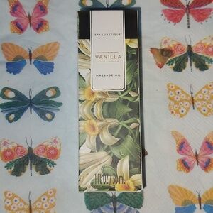 Spa Luxetique vanilla massage oil 1 oz new, sealed